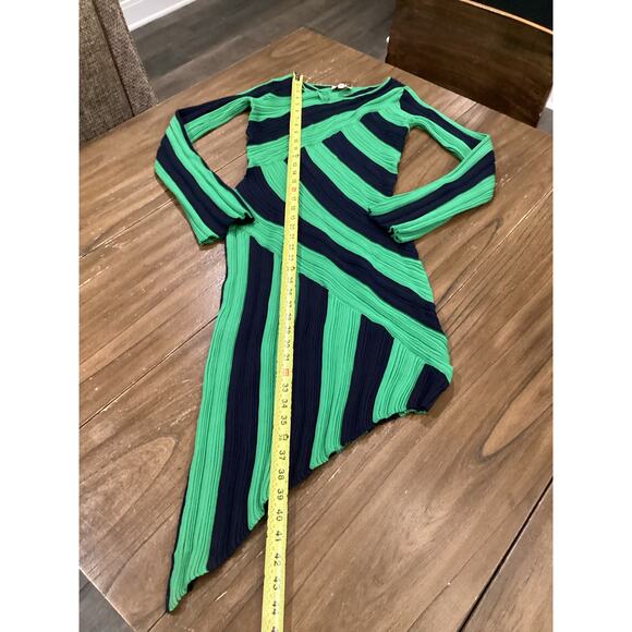 Ciebon Osha Directional Stripe Long Sleeve Asymmetric Knit Dress In Green/navy S - Picture 3 of 12